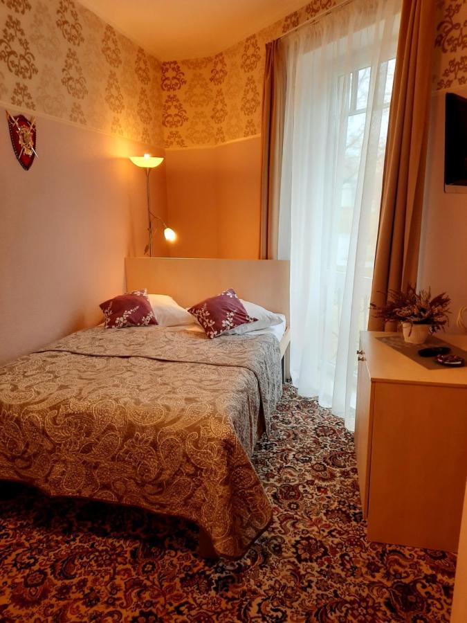 Hotel Pils With Self-Check In ซีกูลดา ภายนอก รูปภาพ